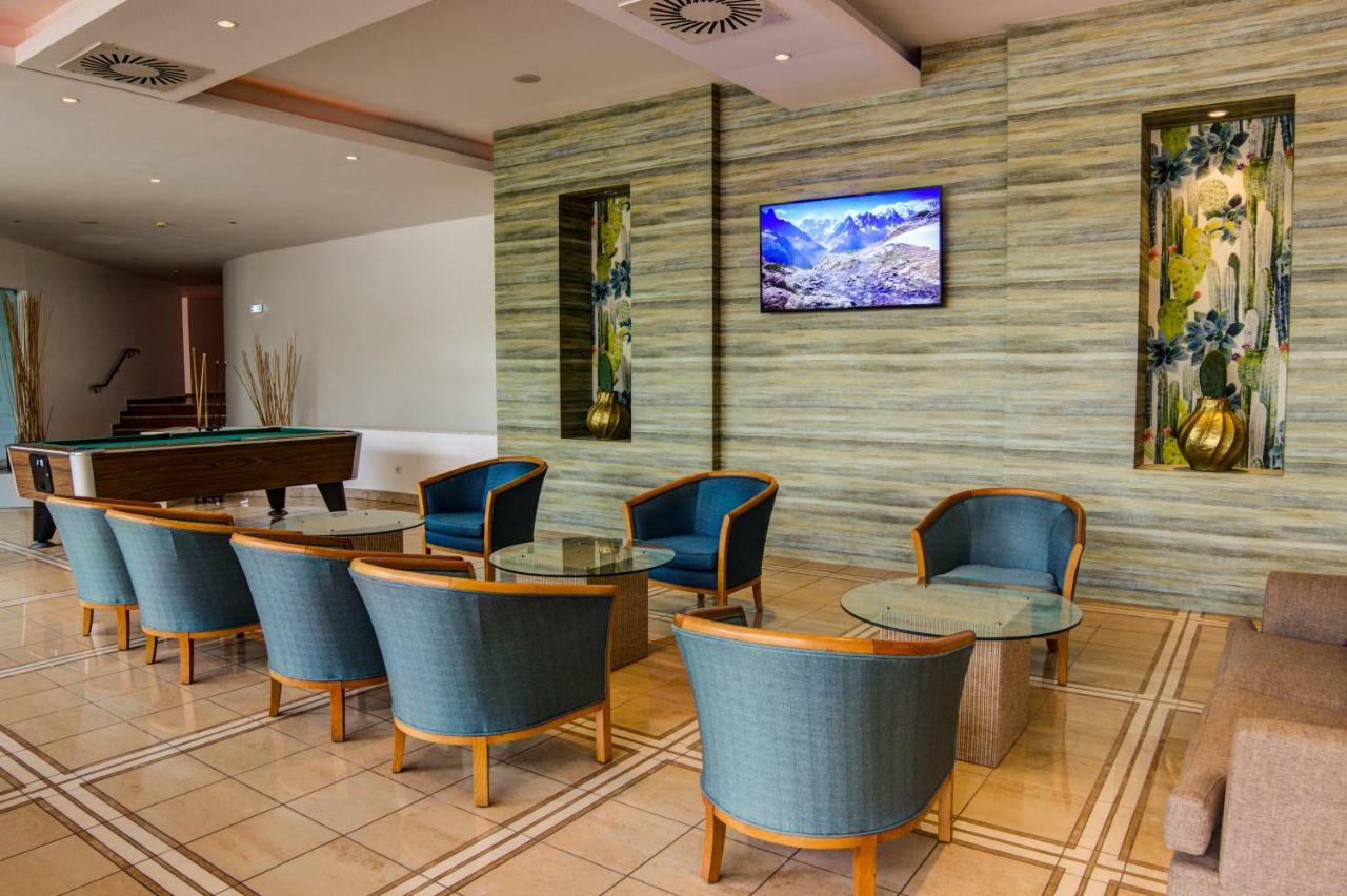 เปสทาน่า ออลวอร์ พาร์ค โฮเต็ล อพาร์ทาเม็นโต Aparthotel อัลวอร์ ภายนอก รูปภาพ